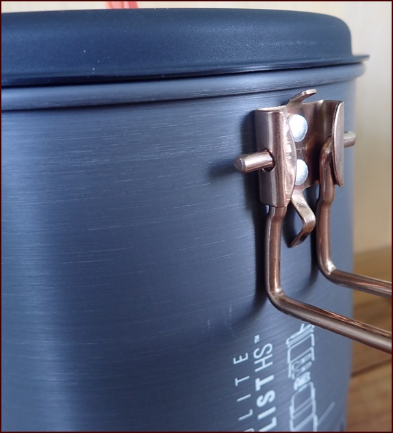 GSI Dualist Hard Anodized Aluminum Pot.