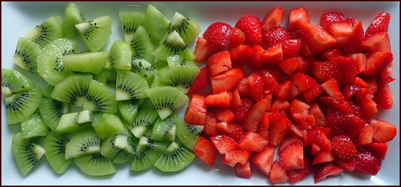 Kiwi and strawberry pieces